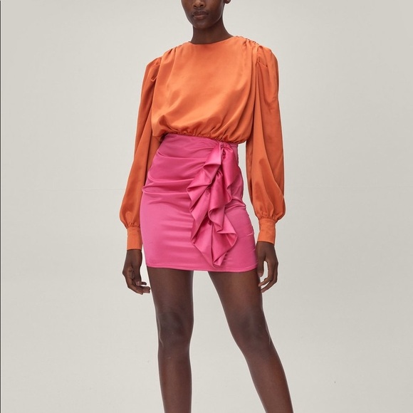 Color Block Ruffle Front Bodycon Mini Dress - Picture 2 of 4